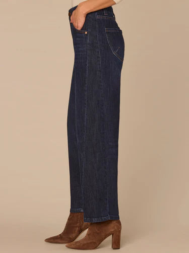 Panel Barely Barrel Jeans
